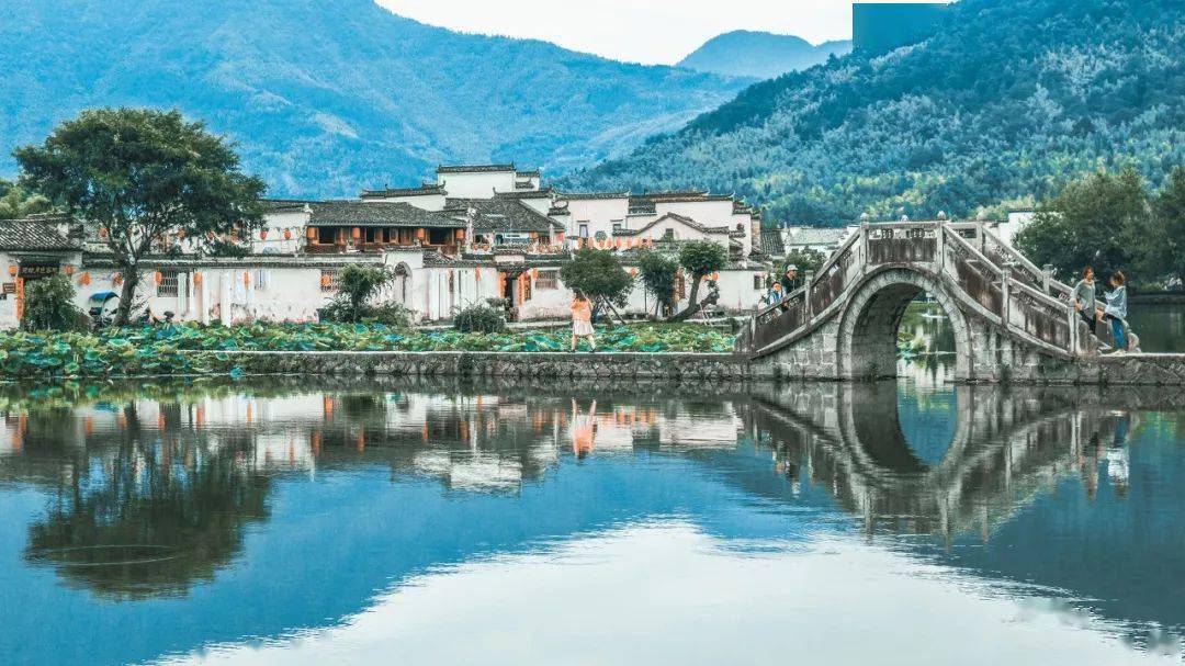 皖山江水,千里碧翠画卷
