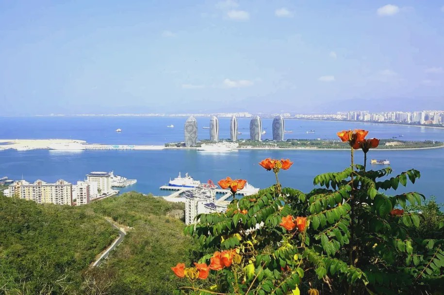 海南,阳光沙滩的度假胜地🌴🌊